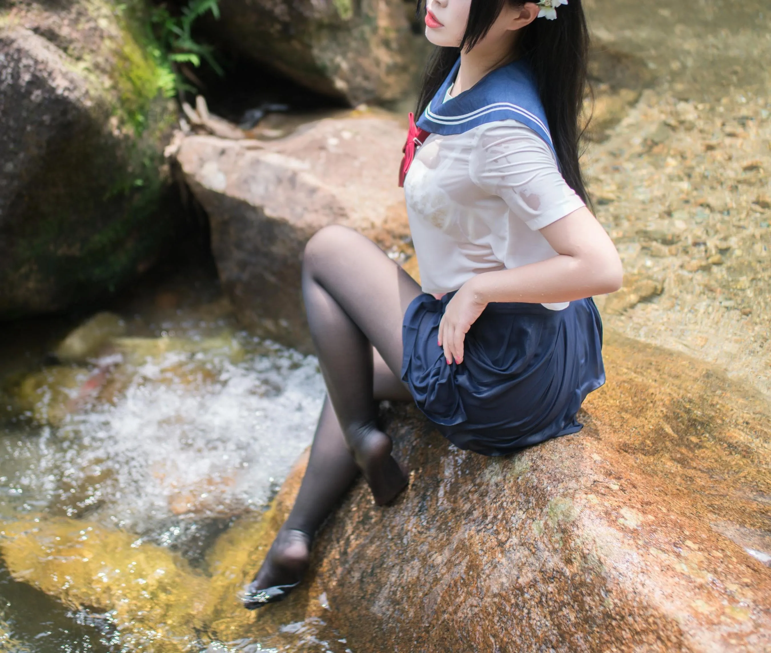 白烨 – NO.05 湿身JK-图片[24] [50P]插图5